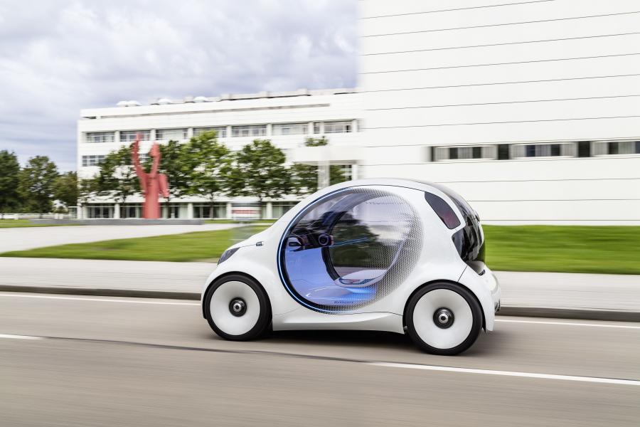  Smart Vision EQ ForTwo 2017 года  (фото 9 из 38)